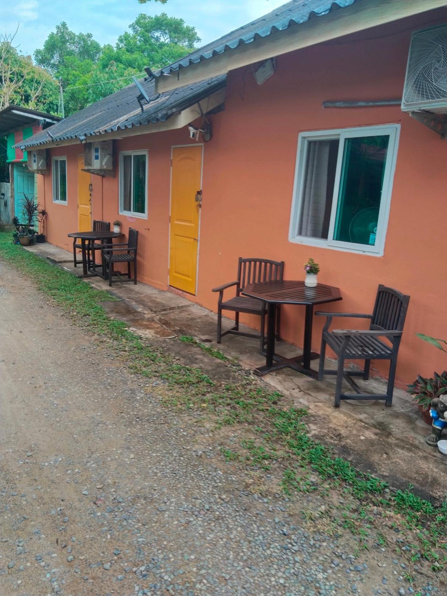Готель Travellers Rest Ко-Чанг Екстер'єр фото